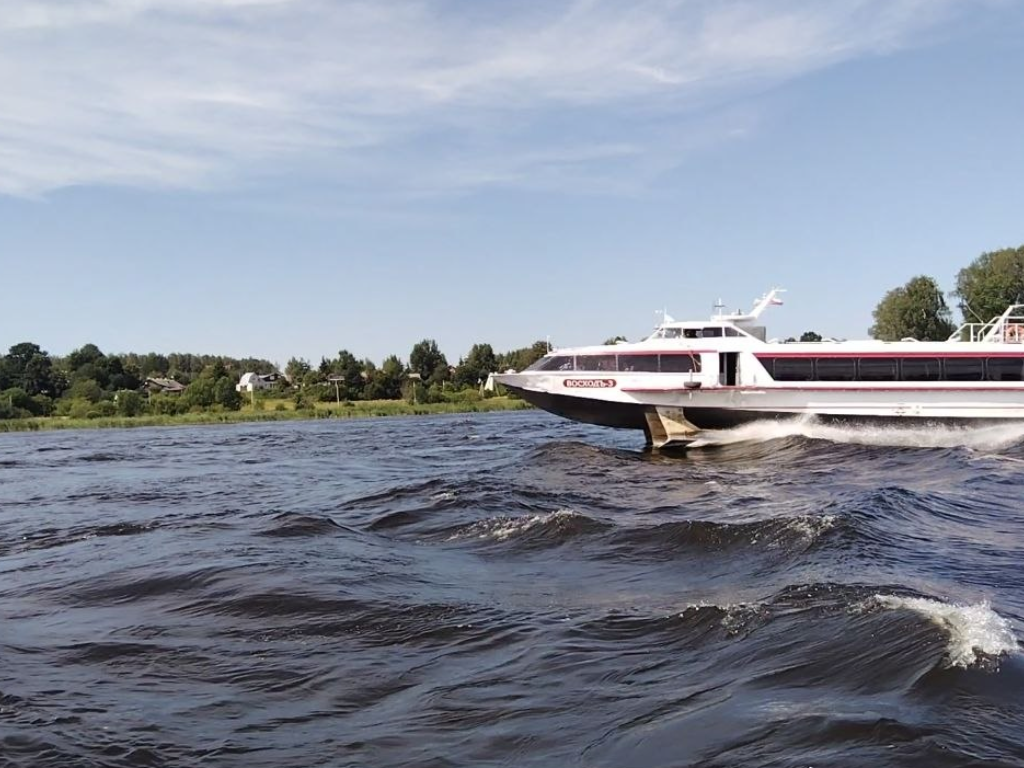 По Неве до Шлюшина