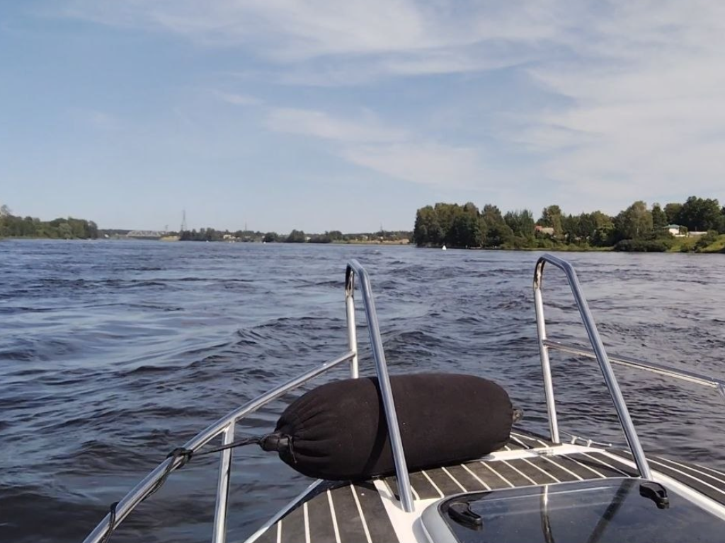 По Неве до Шлюшина